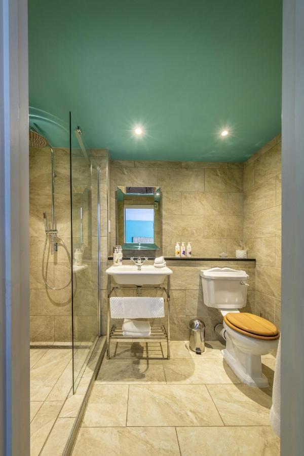 The Packhorse Inn نيوماركت المظهر الخارجي الصورة